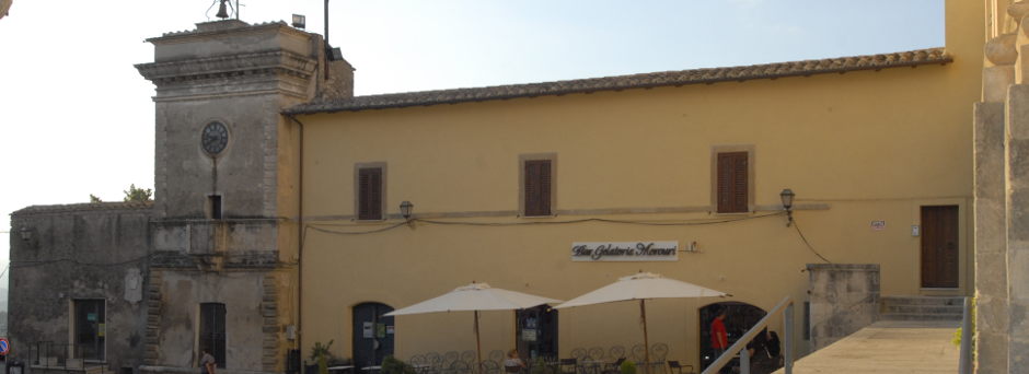 calvi piazza
