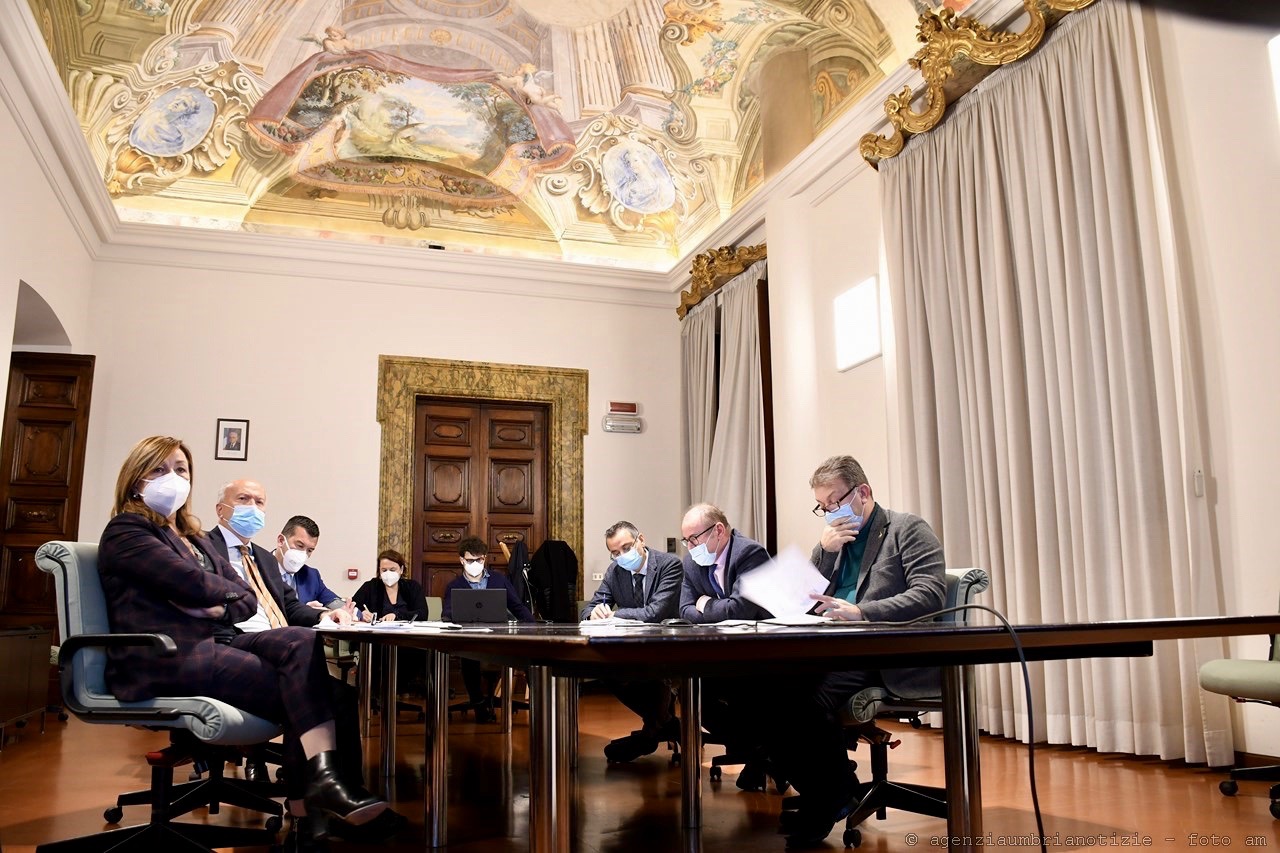 conf stampa piano emergenza 10 
