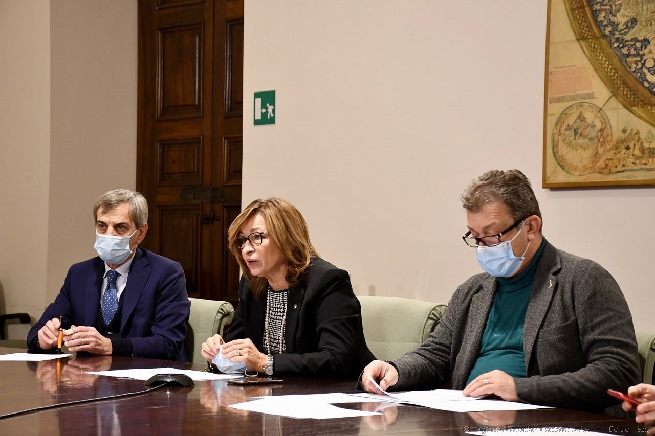 conferenza stampa 112 3 JPG