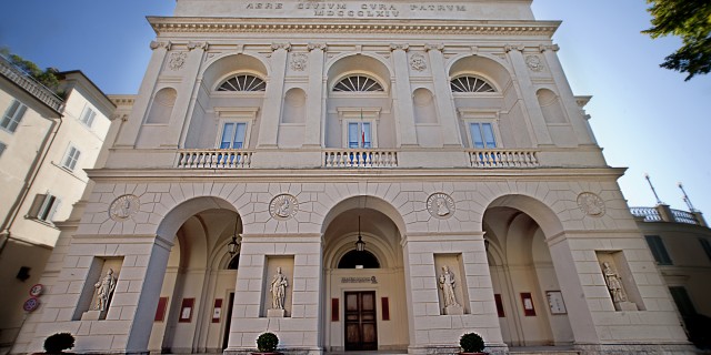 teatro nuovo fuori rid 640x320