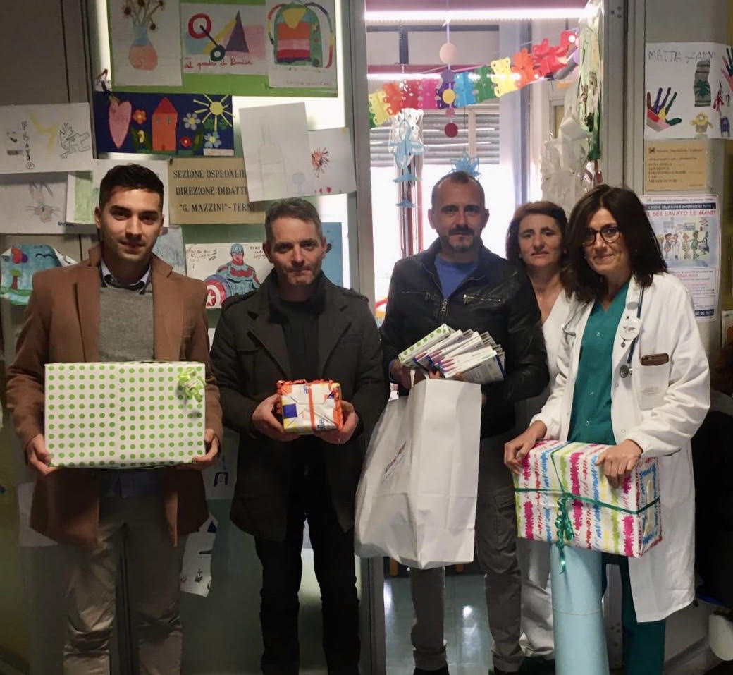2020 02 20 foto donazione pediatria proloco frattuccia2