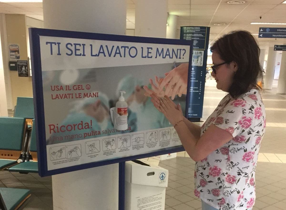 Giornata Mondiale Igiene mani foto