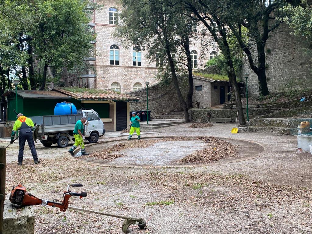 LAVORI PINCIO