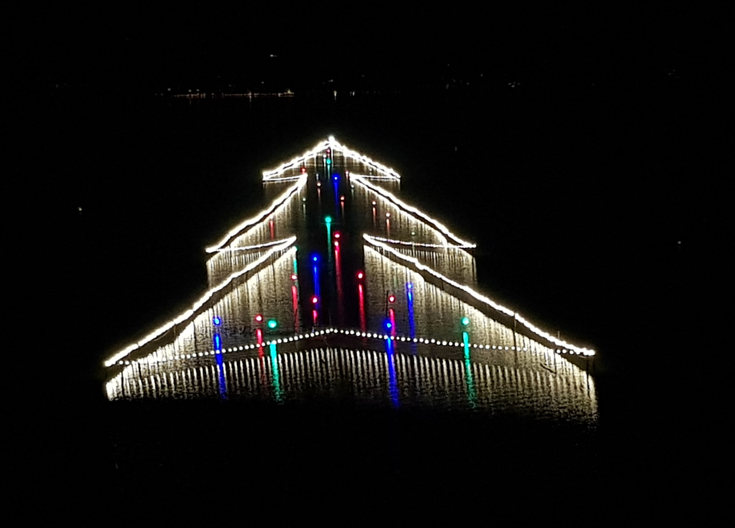 Luci sul Trasimeno ACCENSIONE ALBERO 13
