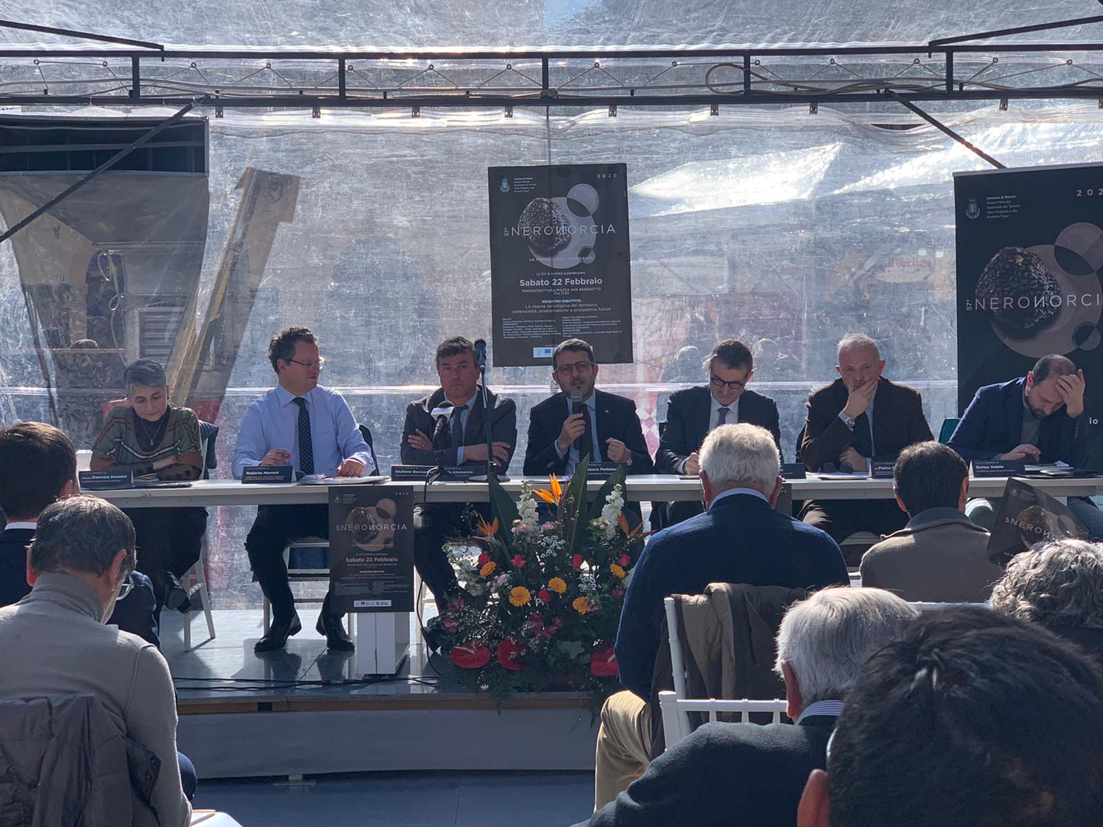 Media 12275 Nero Norcia Convegno risorse tartufigene 2