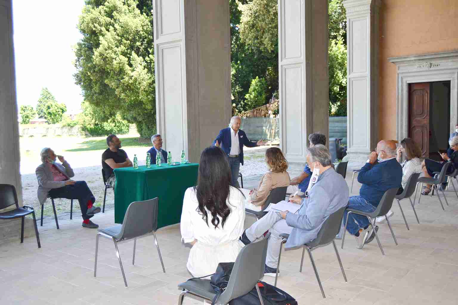 conferenza 1