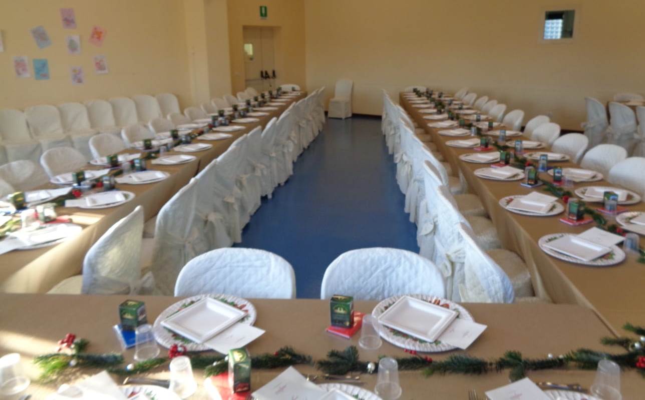 sala del carcere di capanne che ha ospitato il pranzo di natale 2019 del card bassetti f1