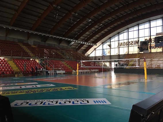 4 gennaio Palasport1