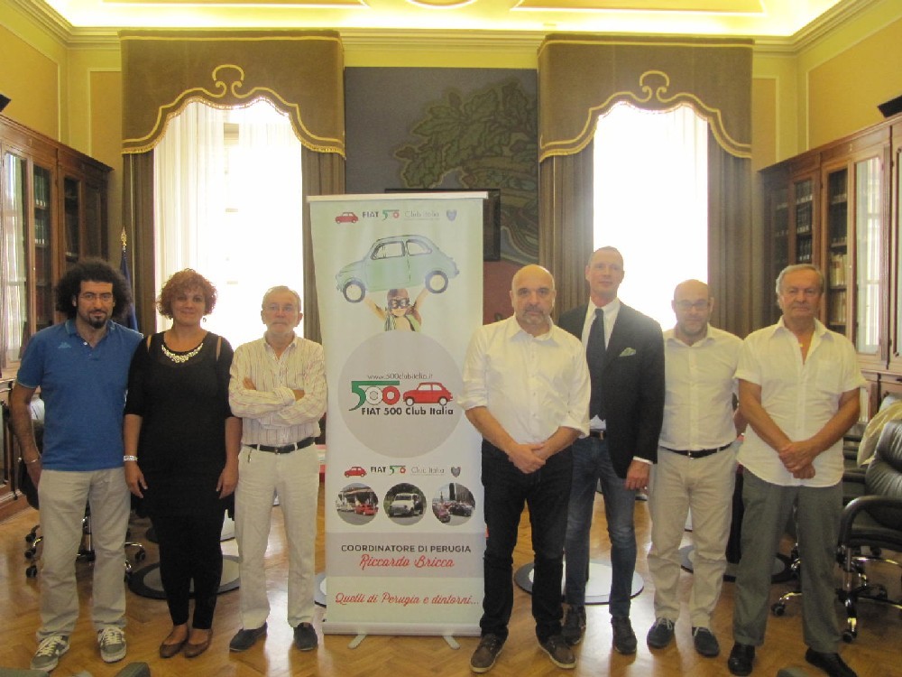 Meeting Fiat500 Passignano 001