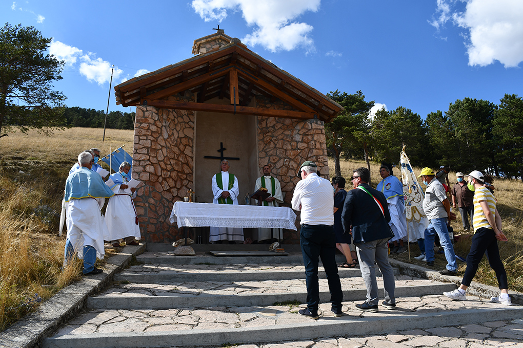 Messa a Castellucico di Norcia 2