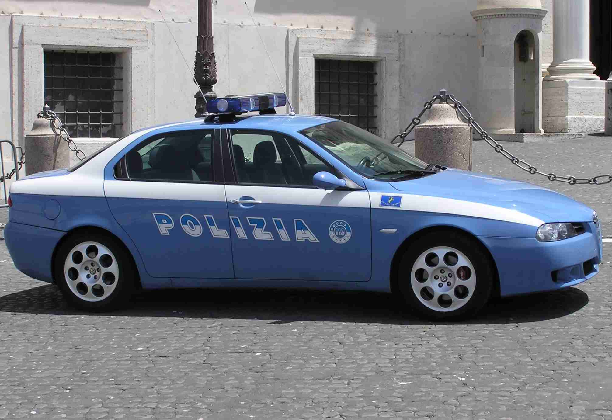 Polizia.di.stato.car.arp