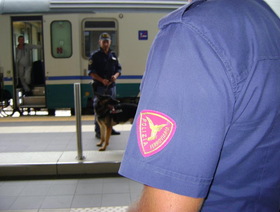 PoliziaFerrovia