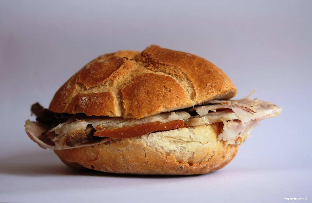 Porchettiamo foto panino PORCHETTIAMO