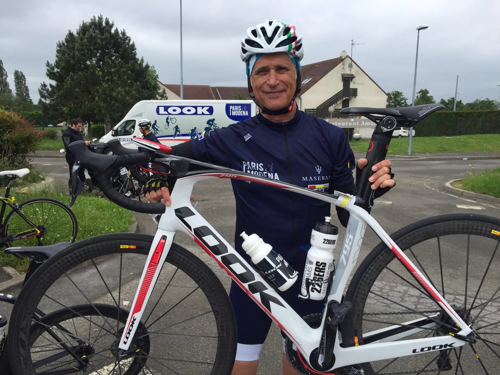 Ruggero Campi con la bici