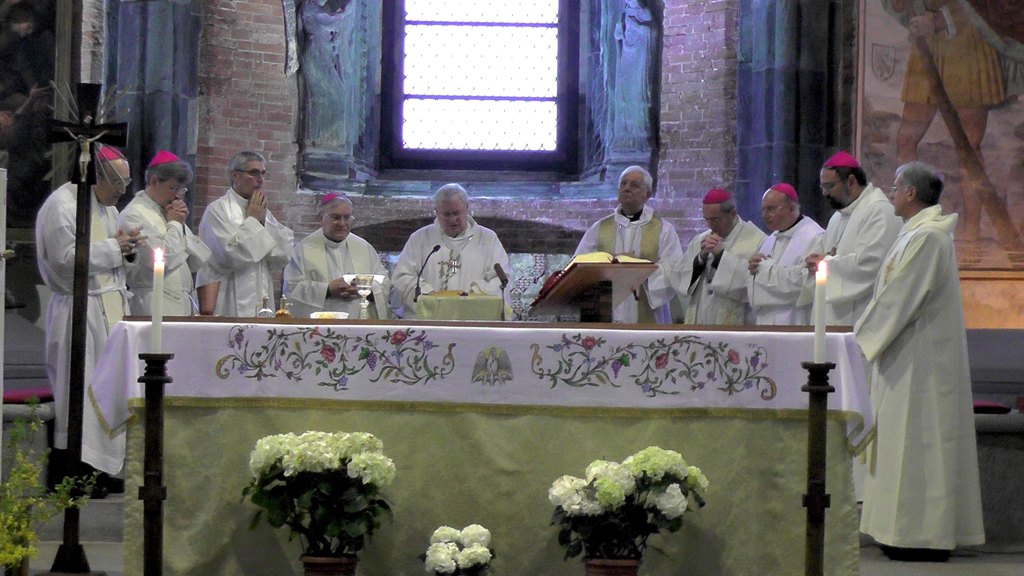 Vescovi alla Sacra di san Michele