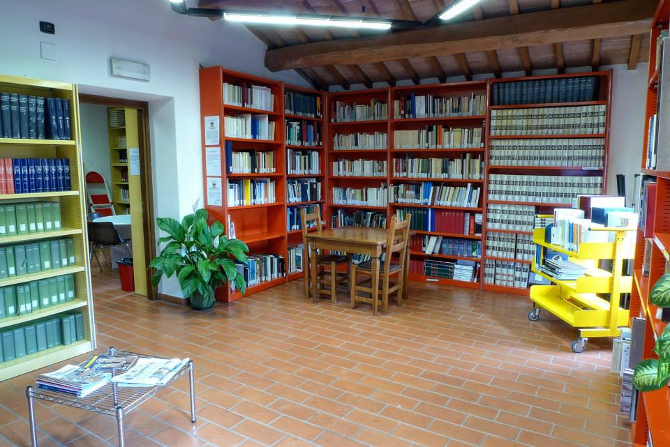 biblioteca 3