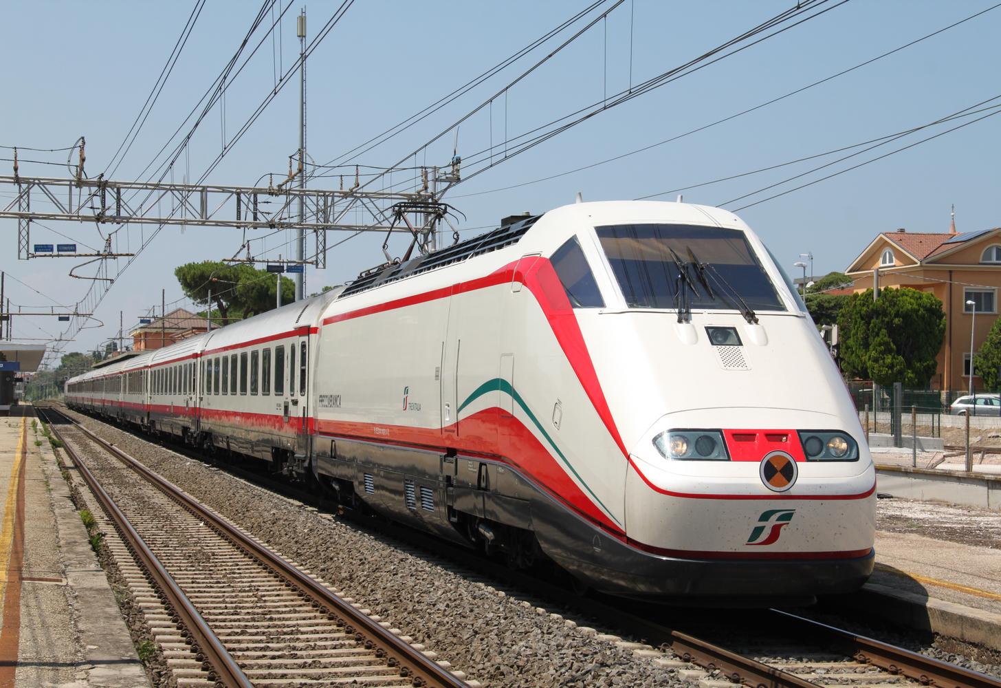 Risultati immagini per TRENI umbria notizie web