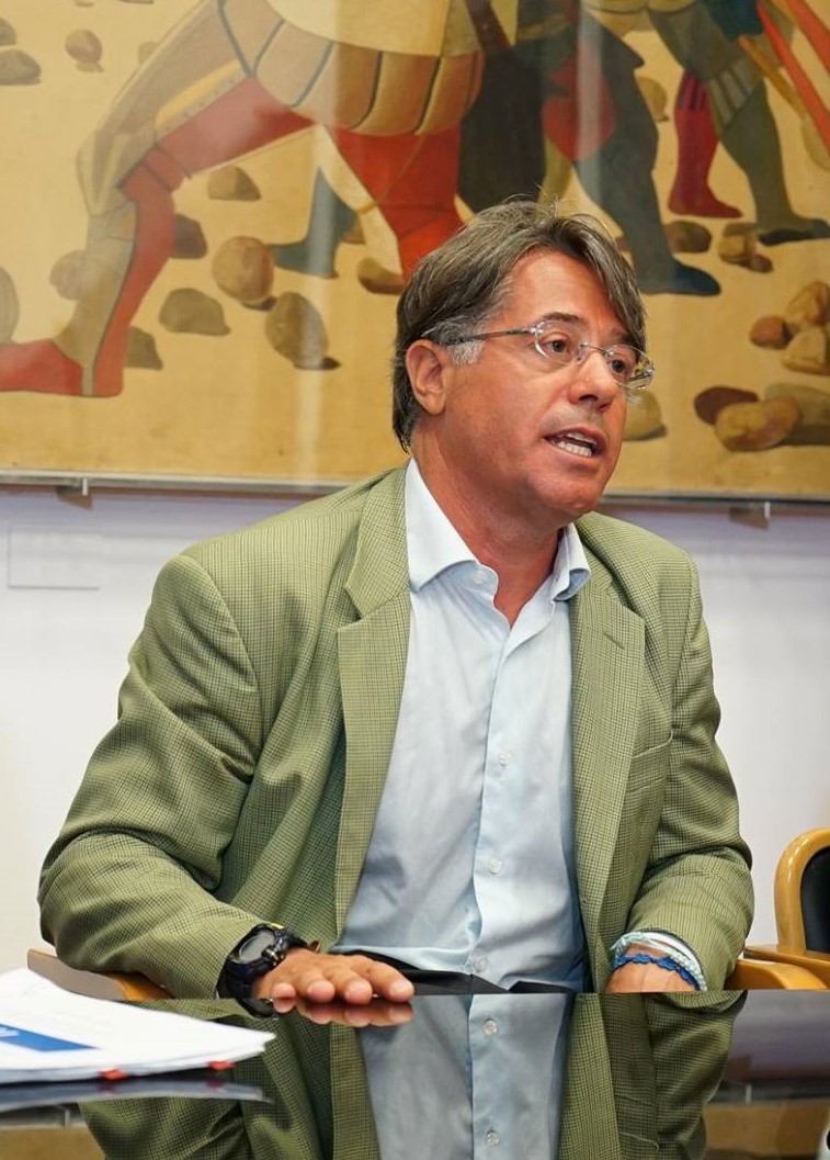 Prof. Ferrucci