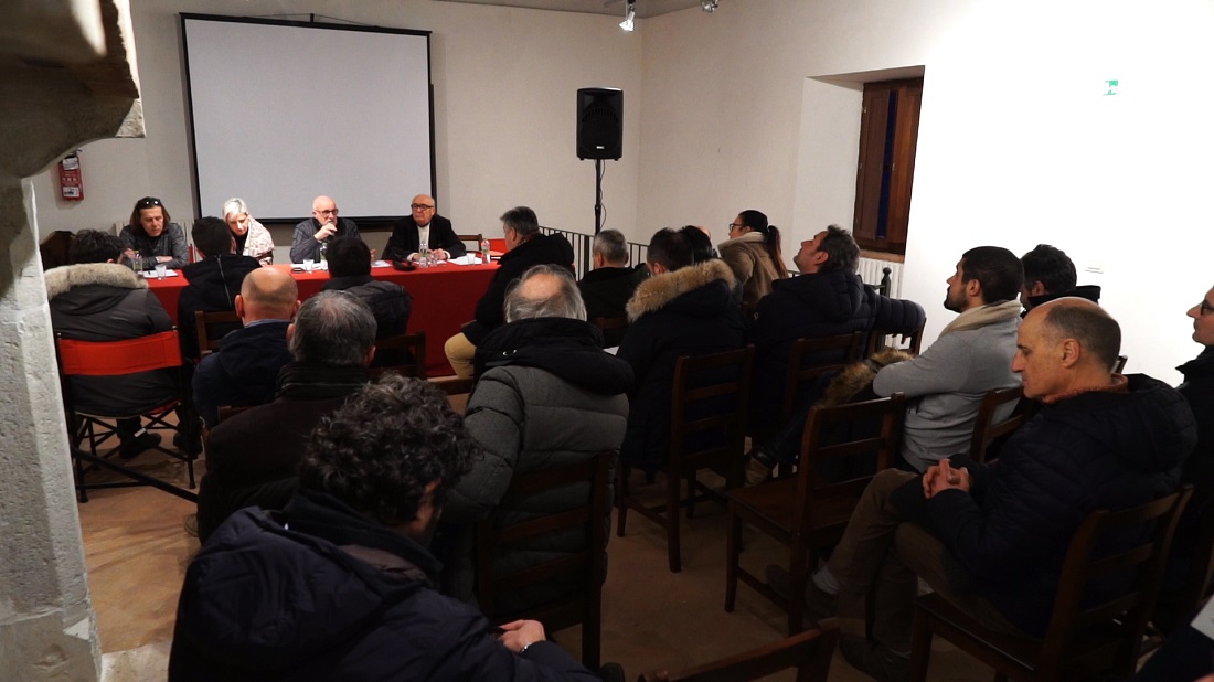 Un momento della riunione 1