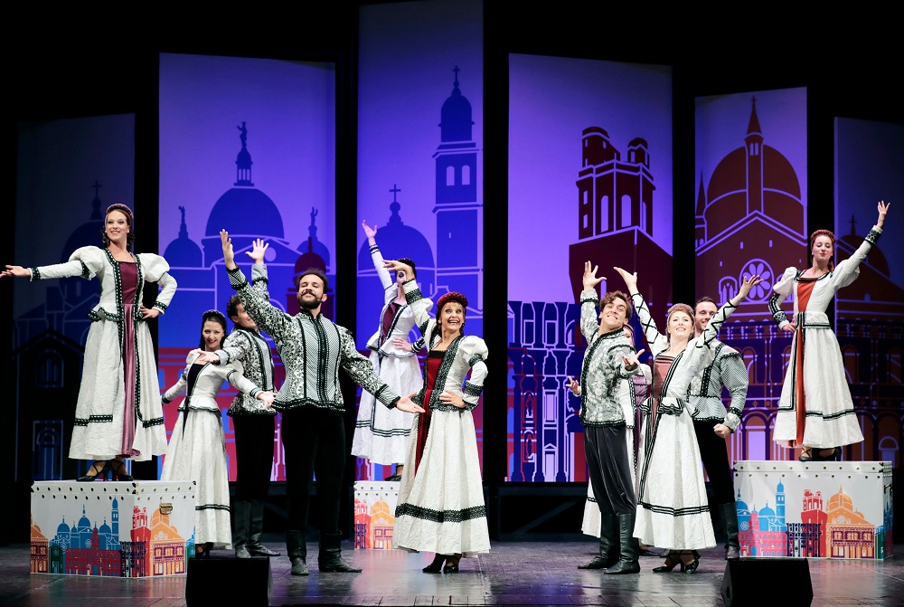 kiss me kate 4