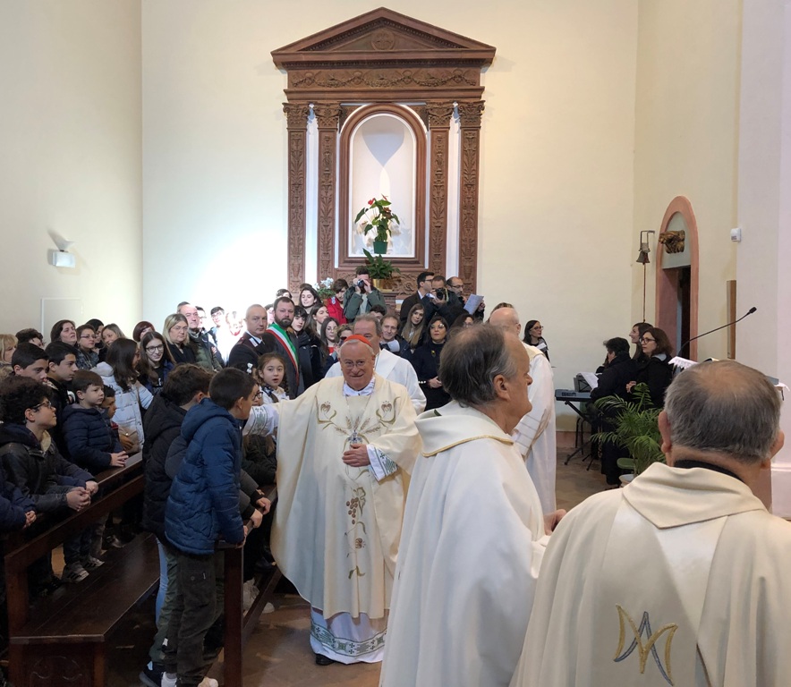 villa di magione chiesa parrocchialecelebrazione eucaristica prima dellinaugurazione oratorio f. 2