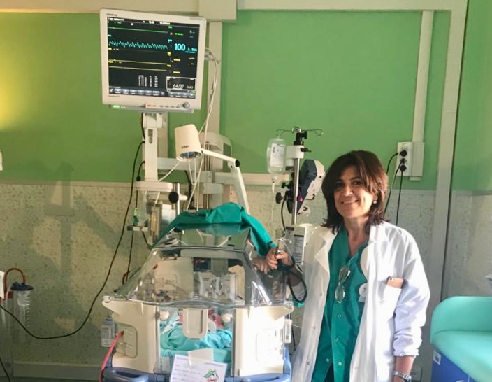 2019 04 12 drssaCeli e massaggio Aimi neonatologia