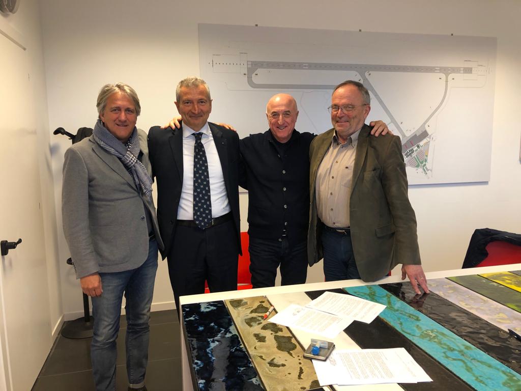 Carlo Panerai CEO Umberto Solimeno DG e Marco Carlettia alla firma