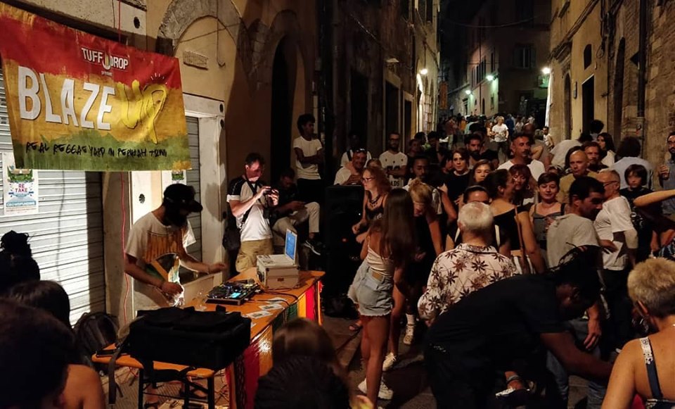Notte brava di san lorenzo corso Garibaldi