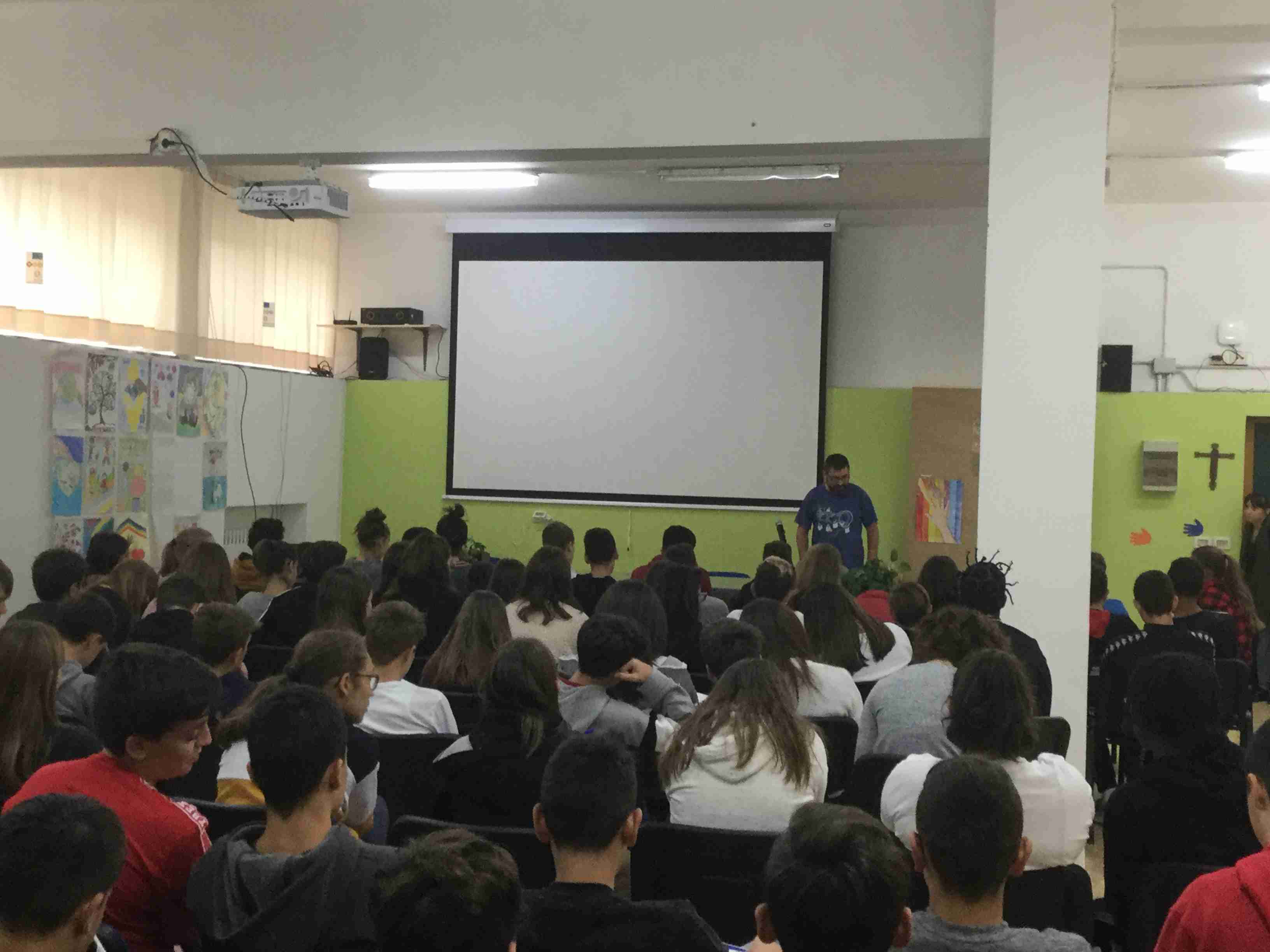 PIANDANI ALLE SCUOLE MEDIE