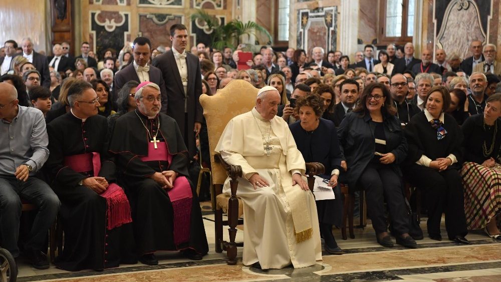 Papa mons. Salvi e rete musei ecclesiastici