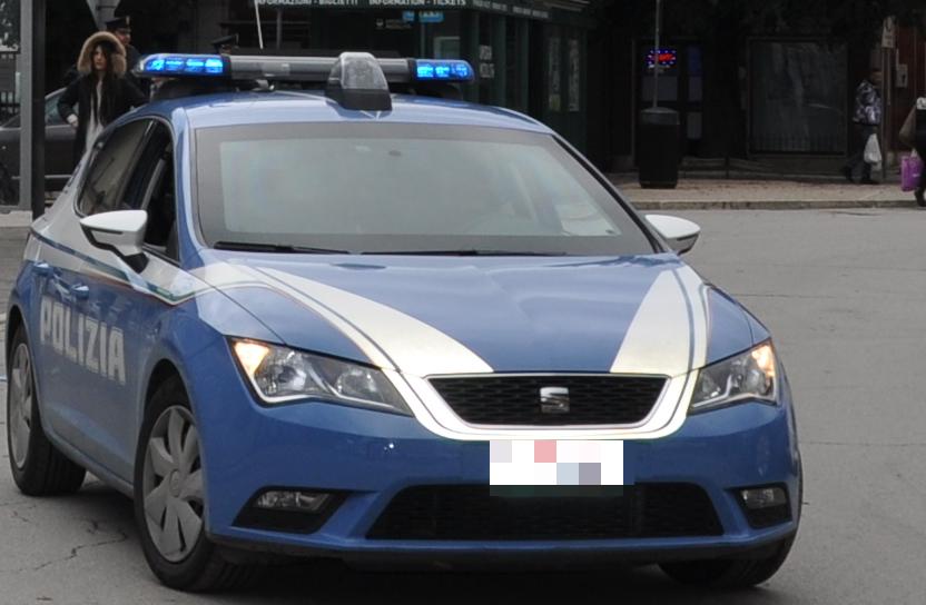 Polizia2