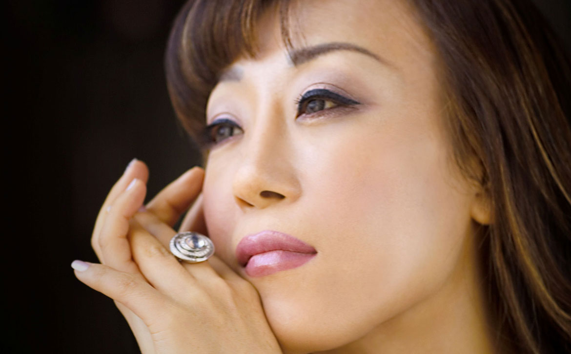 SUMI JO