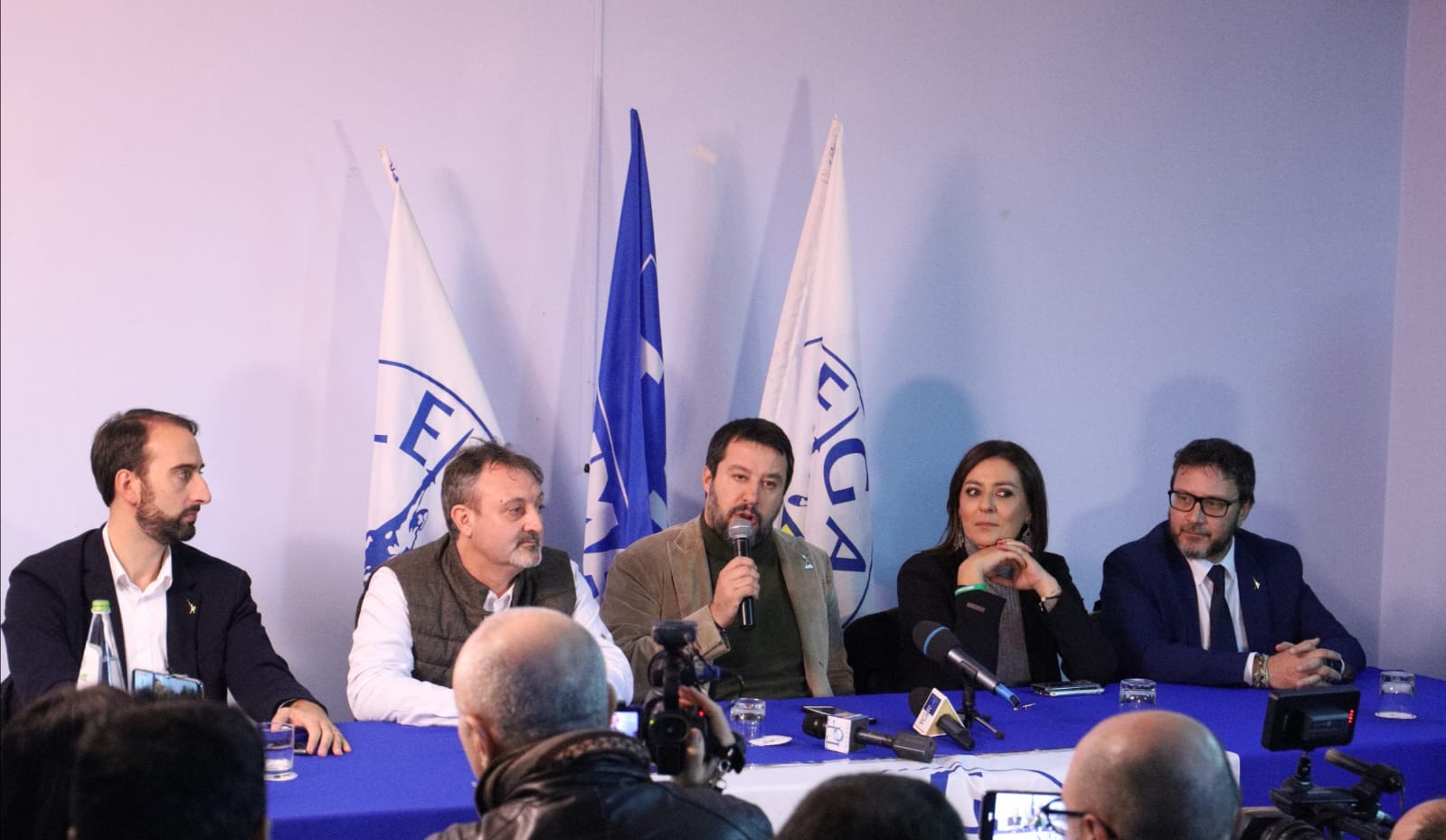conferenza stampalega