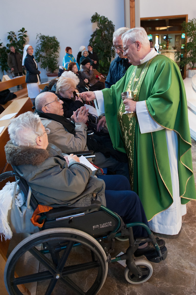 card bassetti celebrazione giornata diocesana del malato 2014