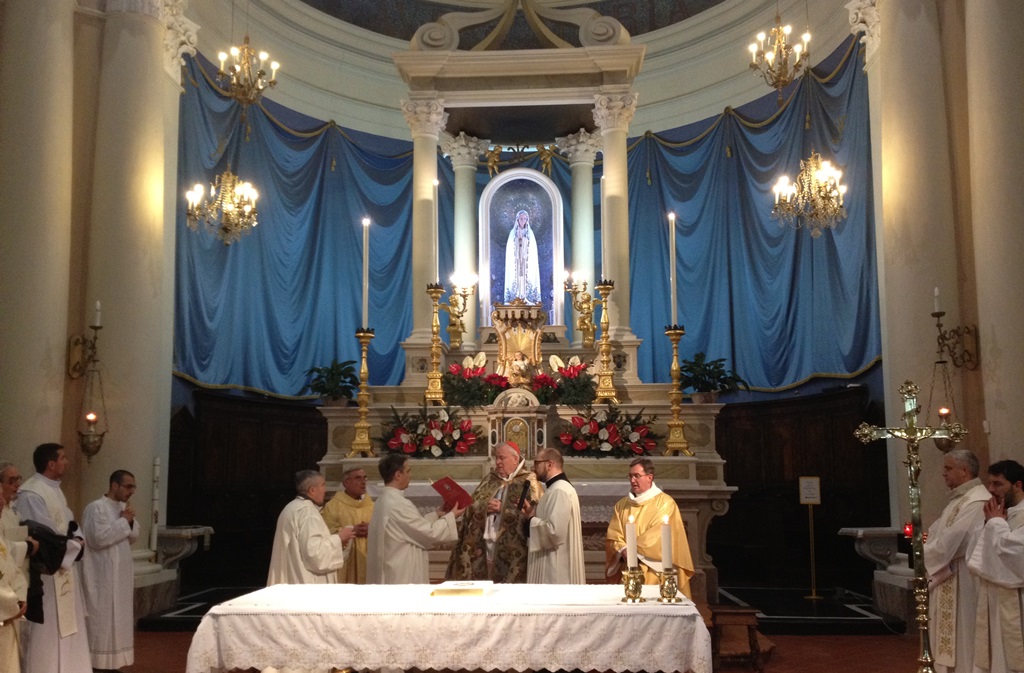 foto 2. santuario madonna di fatima città della pieve inizio celebrazione giubilare presieduta dal card. bassetti