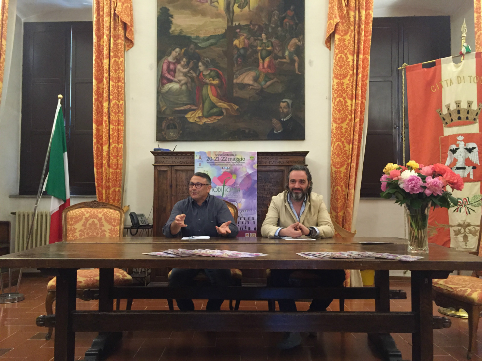 Todi Fiorita 2016 Presentazione 10052016