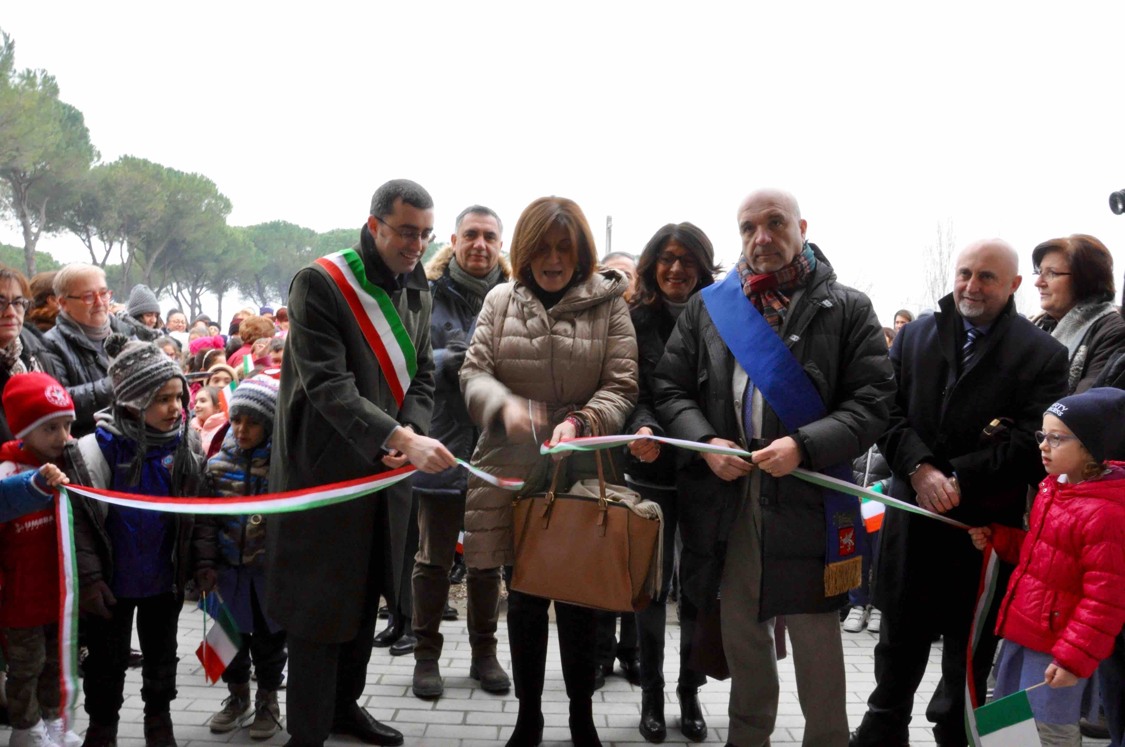 inaugurazione scuola collepepe