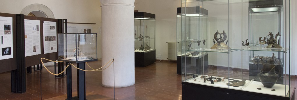 museo spoleto vetrine 1020x346