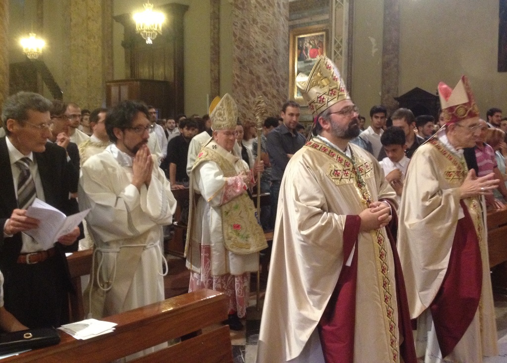 ord sac don lorenzo perri a sinistra