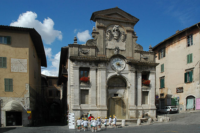 spoleto piazza