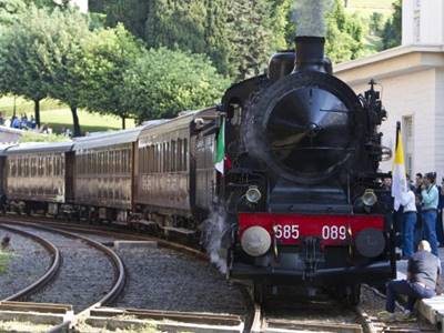 treno stazione san pietro vaticano 1