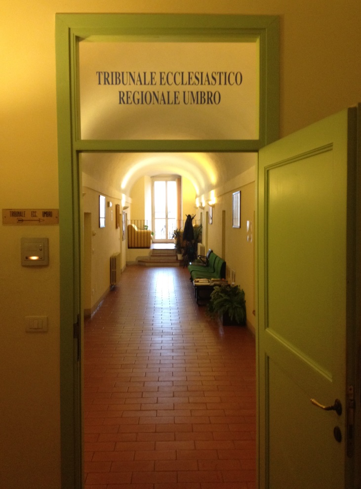 ingresso sede teru nel complesso cattedrale di perugia piazza IV novembre