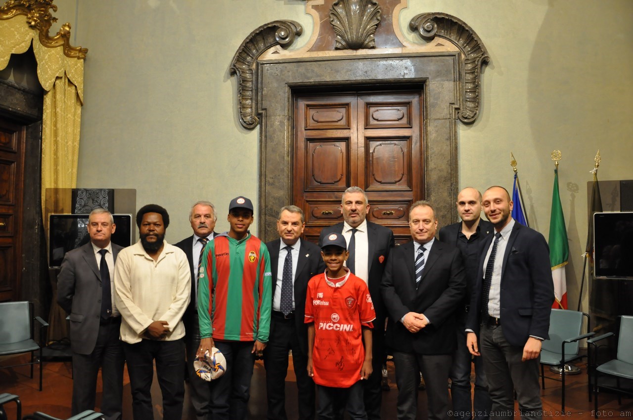 iniziativa calcio perugia ternana 5 