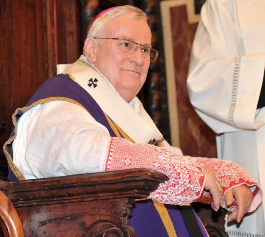 il cardinale gualtiero bassetti