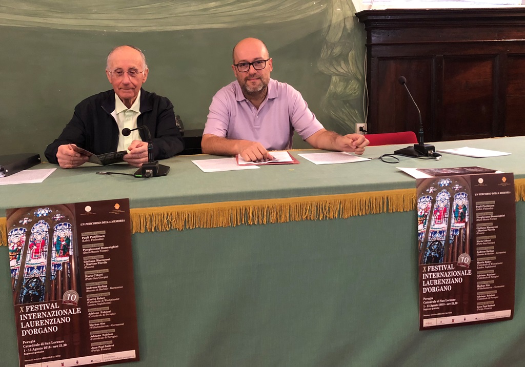mons. sciurpa e il maestro falcioni alla presentazione della 10a edizione del festival internazionale laurenziano dorgano