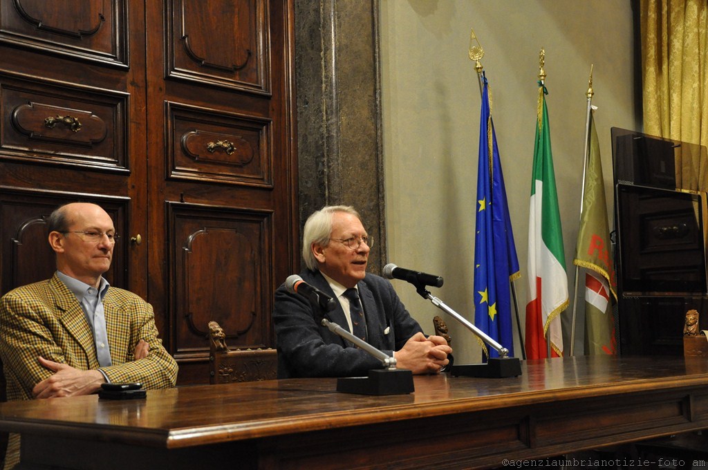 presentazione mostra mccurry gubbio