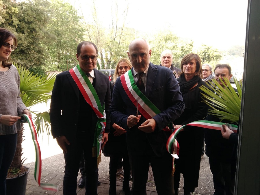 taglio del nastro